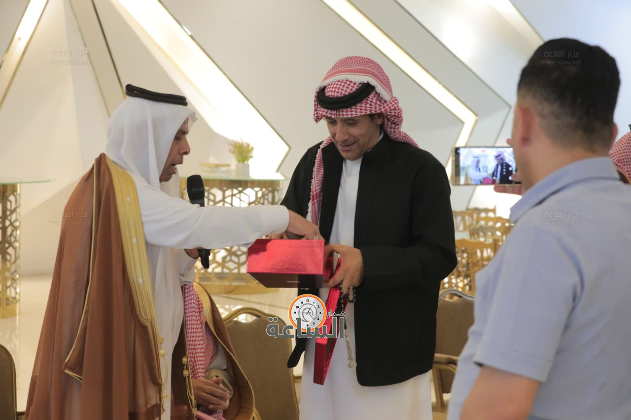 Madar Al-Saa Images 0.29473231401265443