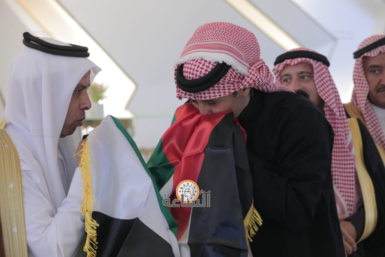 Madar Al-Saa Images 0.7031630919606207