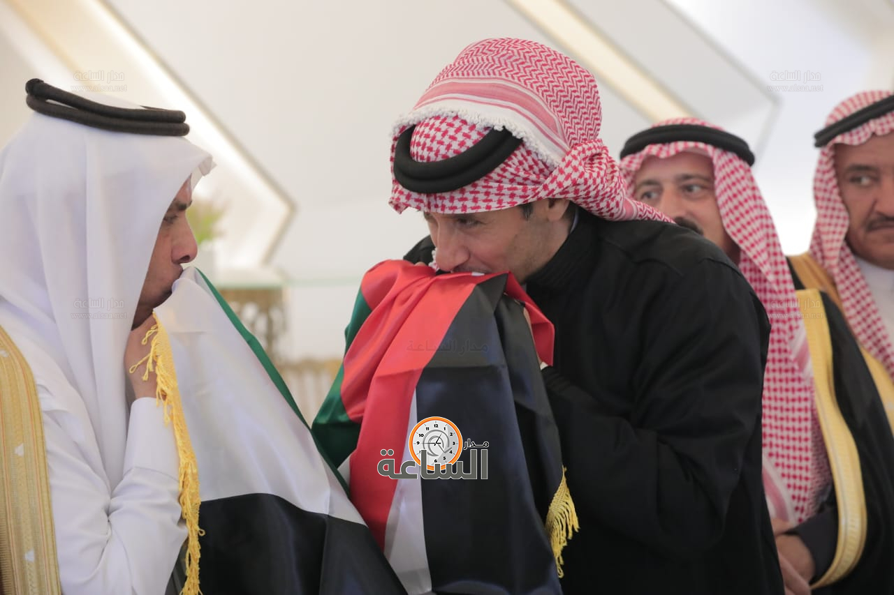 Madar Al-Saa Images 0.011223048176816075