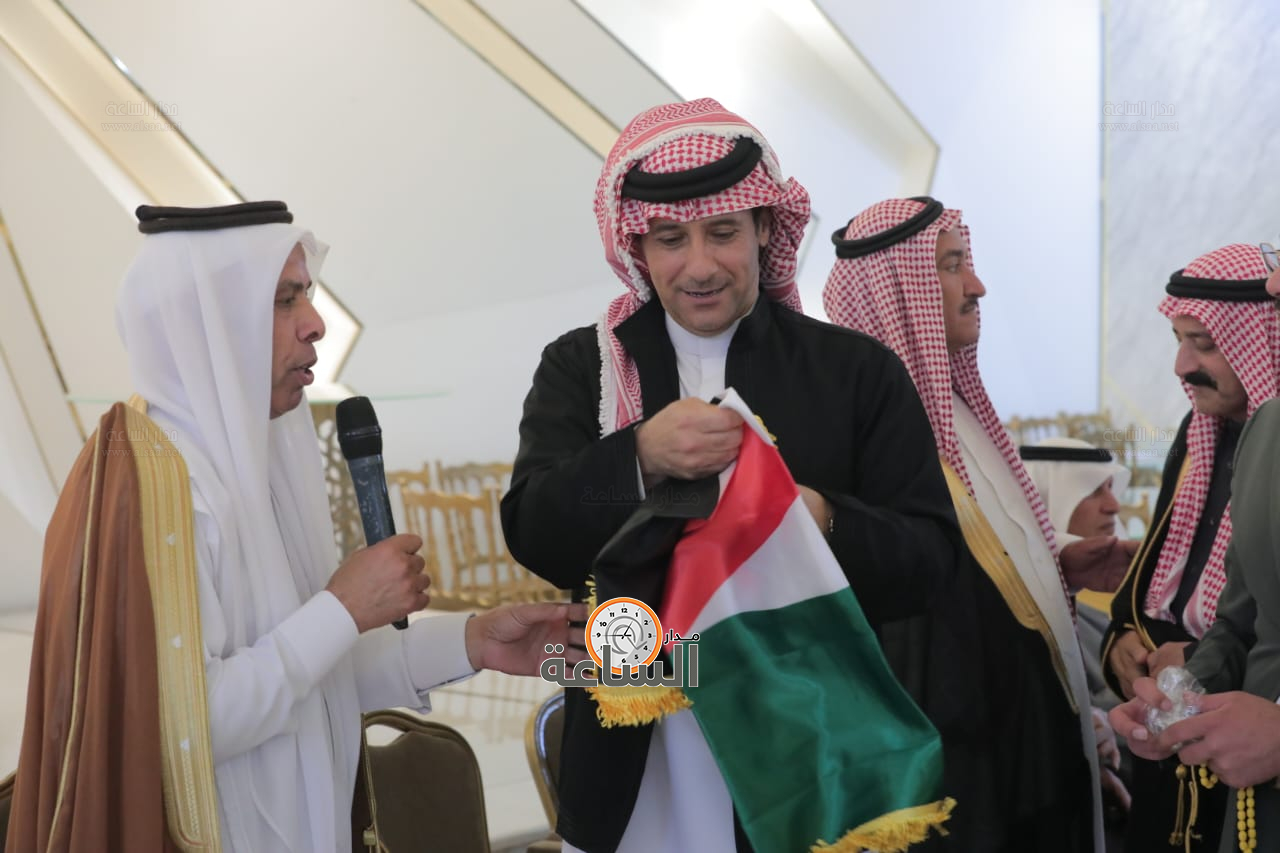 Madar Al-Saa Images 0.04475828896261558