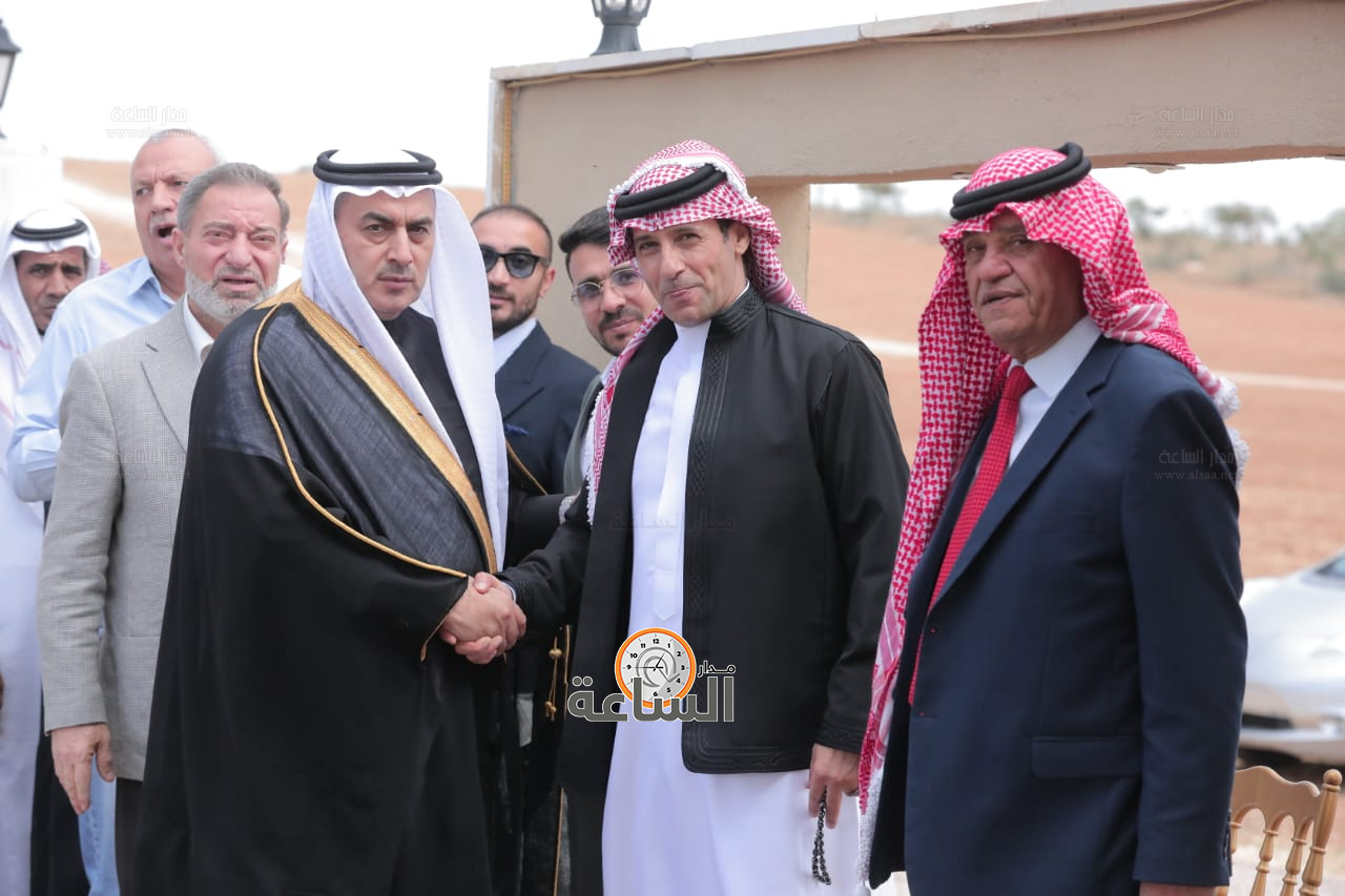 Madar Al-Saa Images 0.36059791818858833