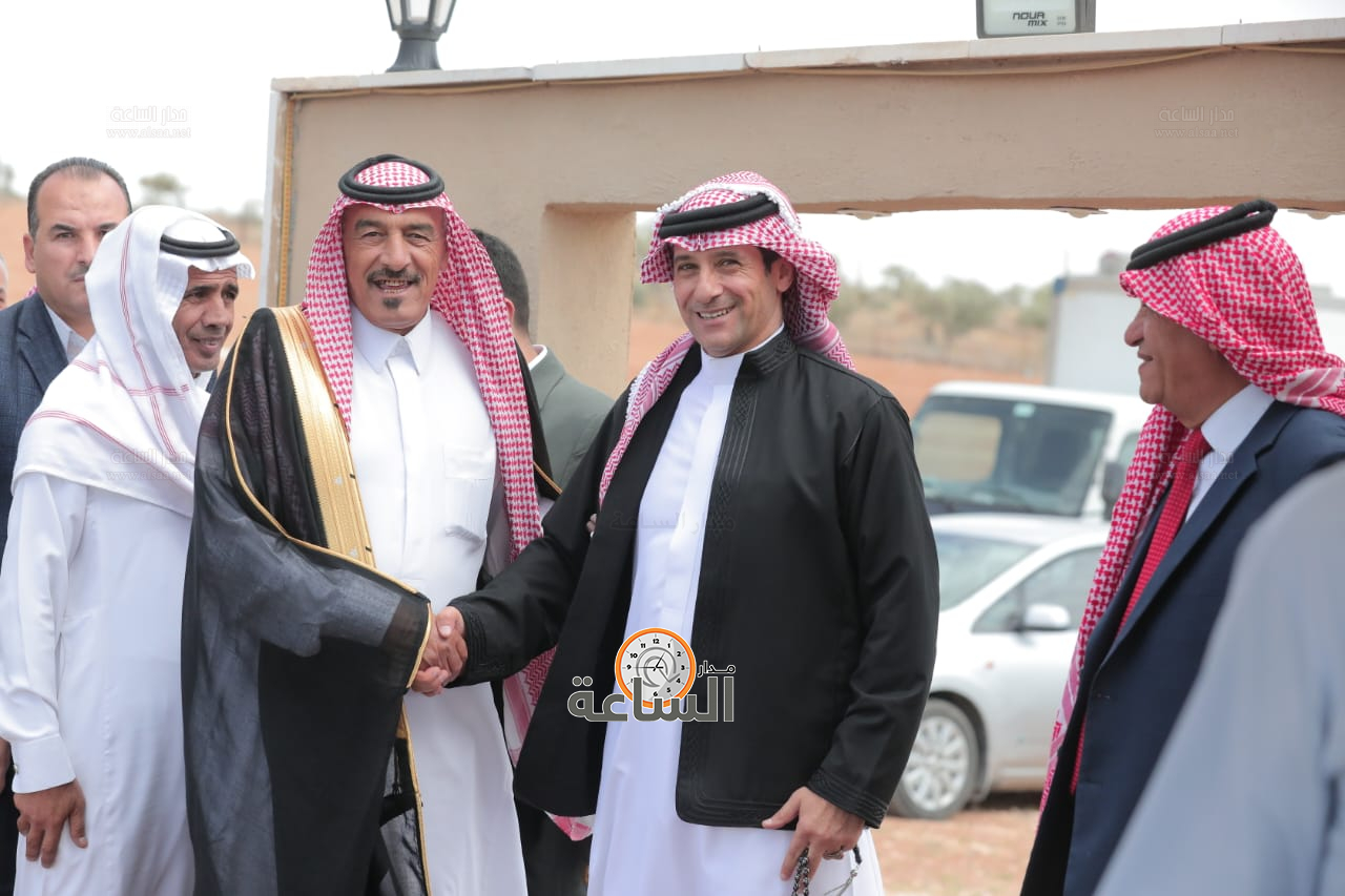 Madar Al-Saa Images 0.529674936058324