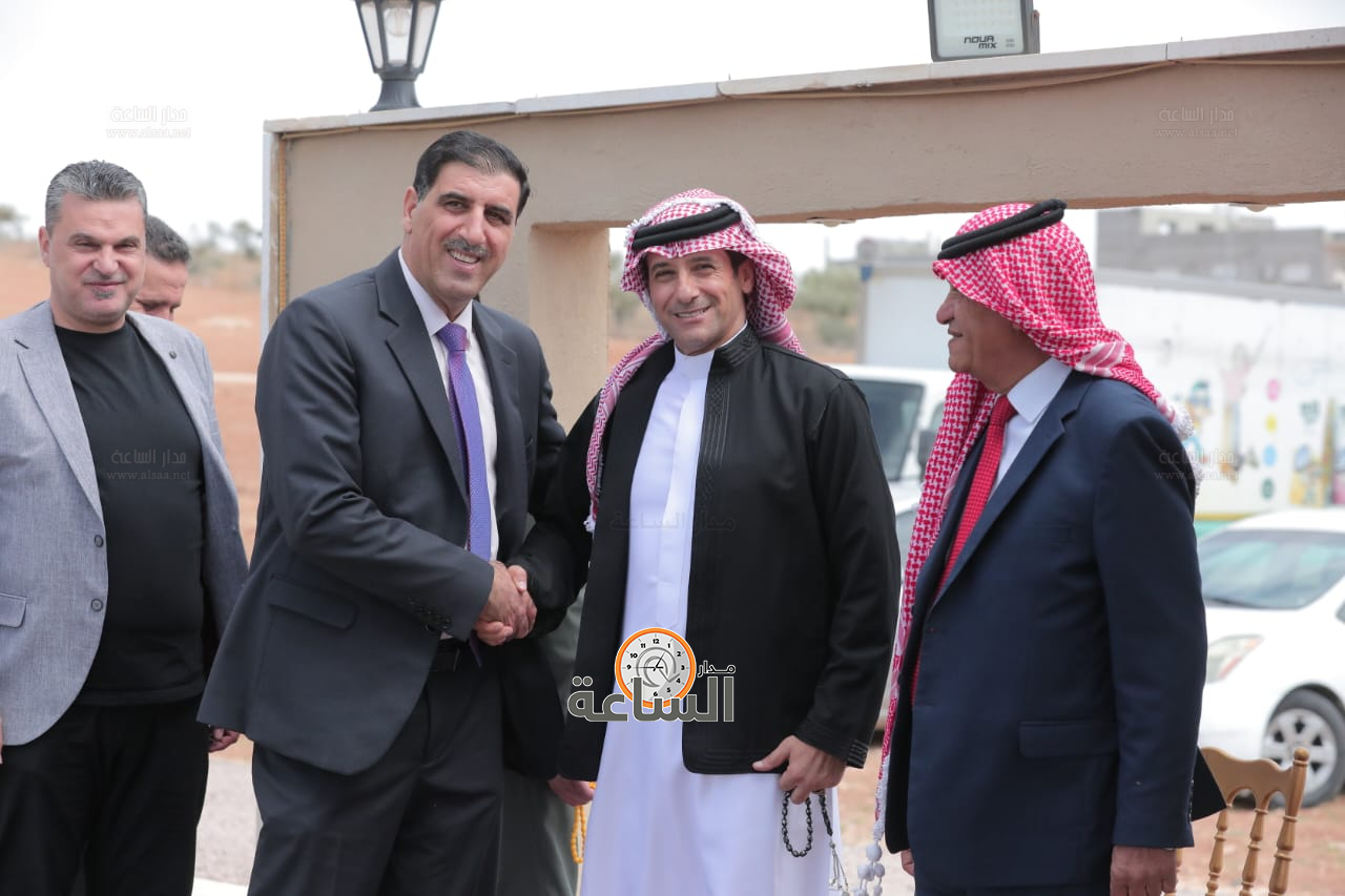 Madar Al-Saa Images 0.9980641996862897