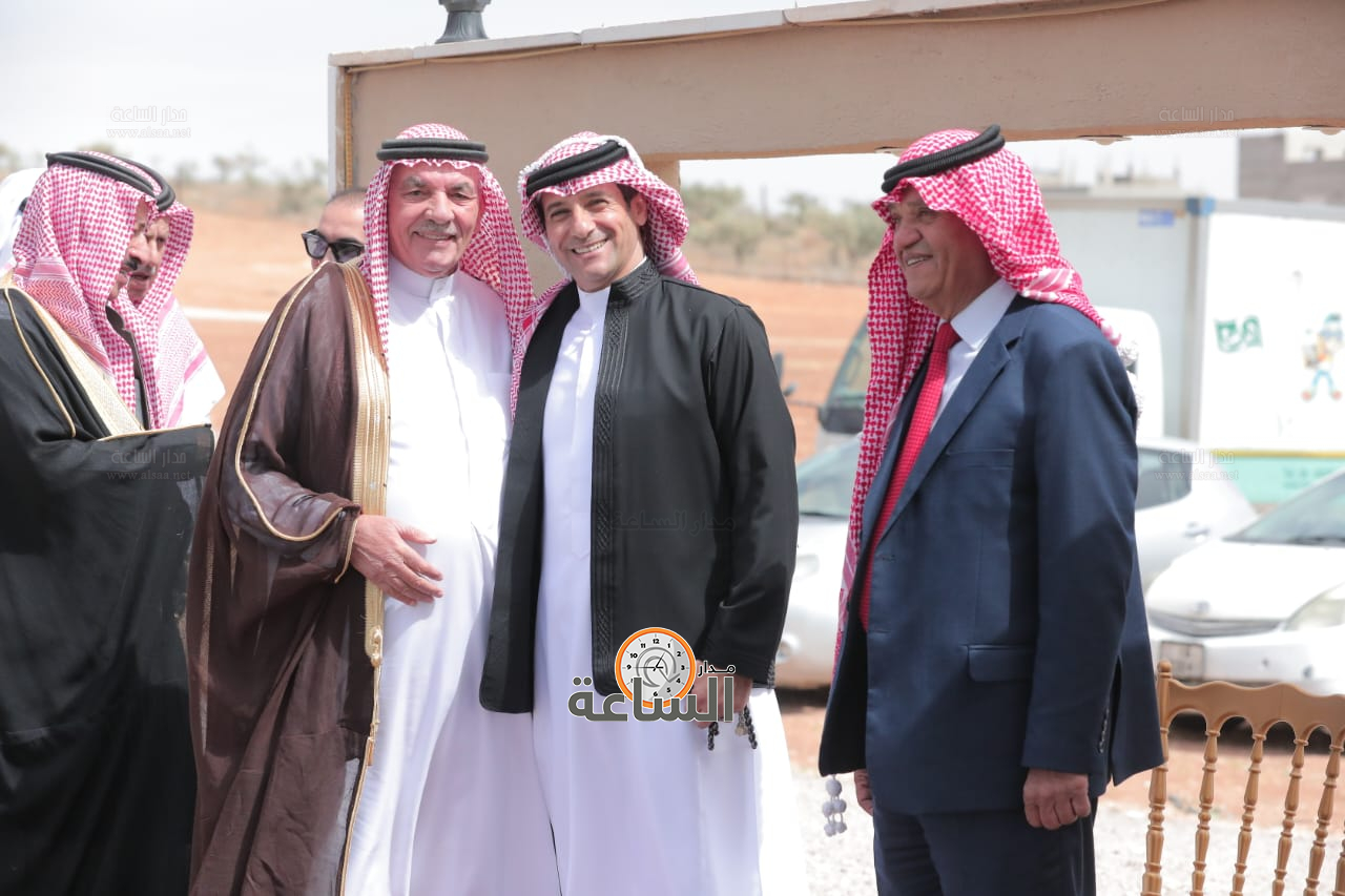 Madar Al-Saa Images 0.8215243135691565