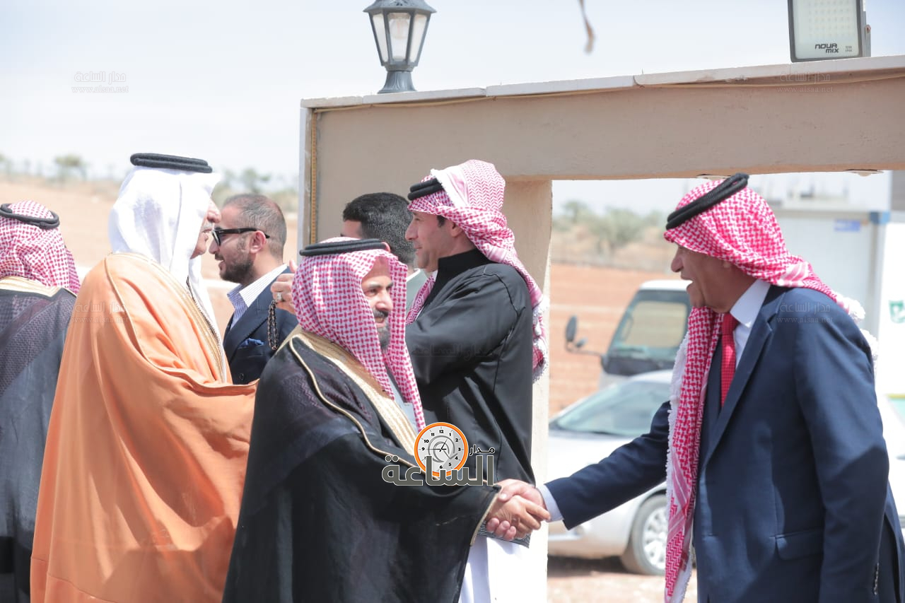 Madar Al-Saa Images 0.928047761750958