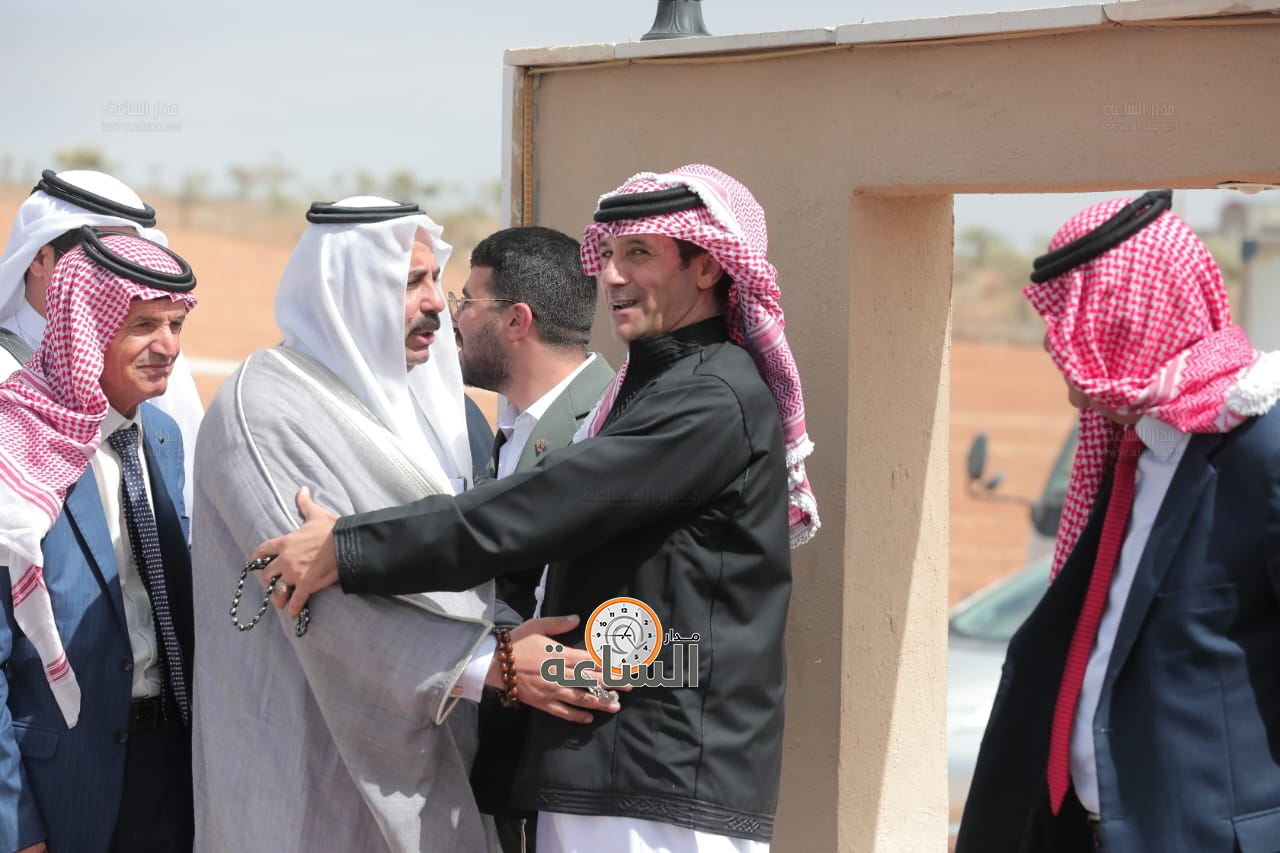 Madar Al-Saa Images 0.5260880723165369