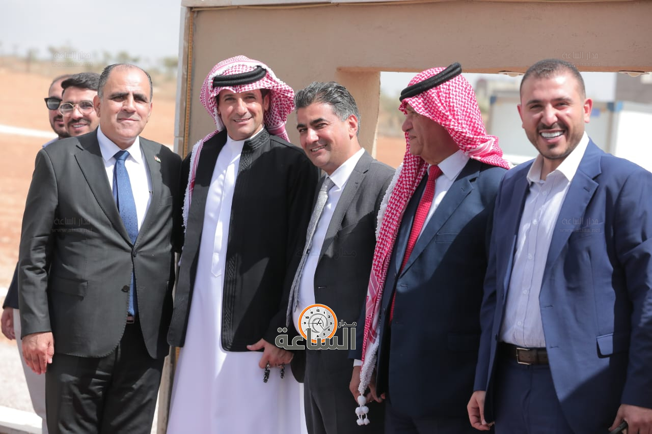 Madar Al-Saa Images 0.5901802971542587