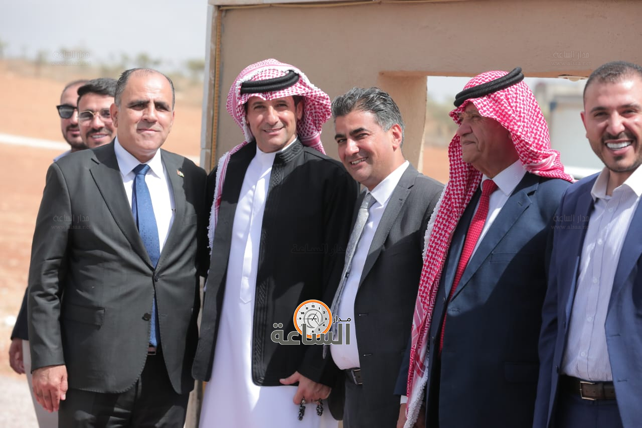 Madar Al-Saa Images 0.8001868969459208