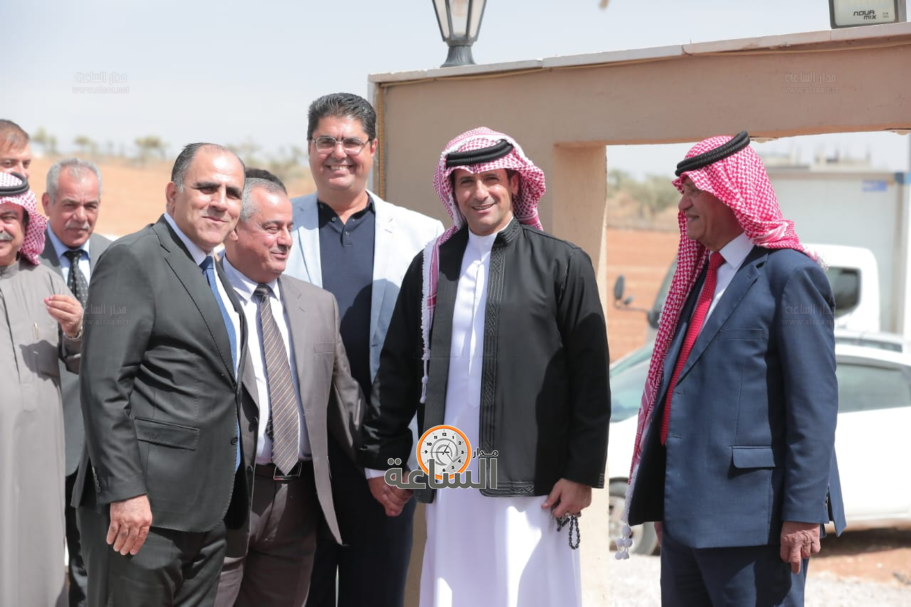 Madar Al-Saa Images 0.7503523085231943