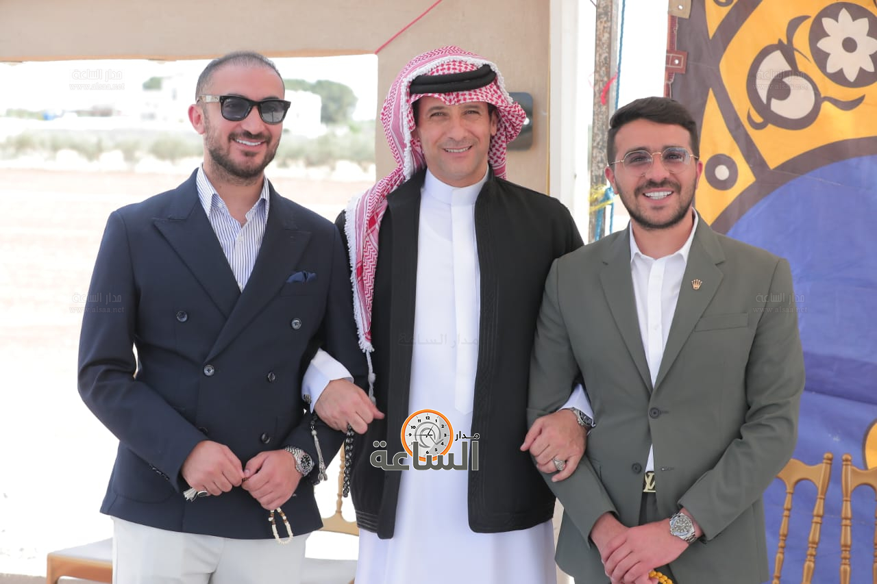 Madar Al-Saa Images 0.6927336960893063