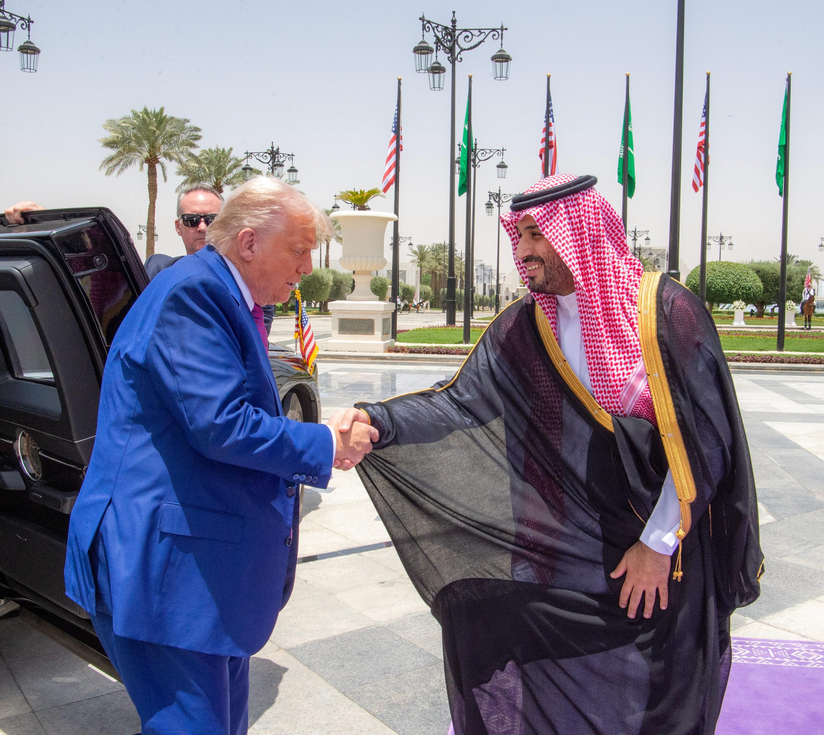 Madar Al-Saa Images 0.28476867391799876