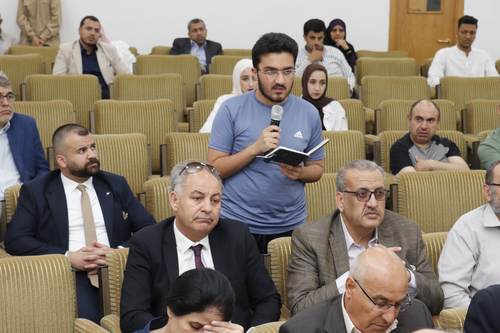 Madar Al-Saa Images 0.25247476184473205