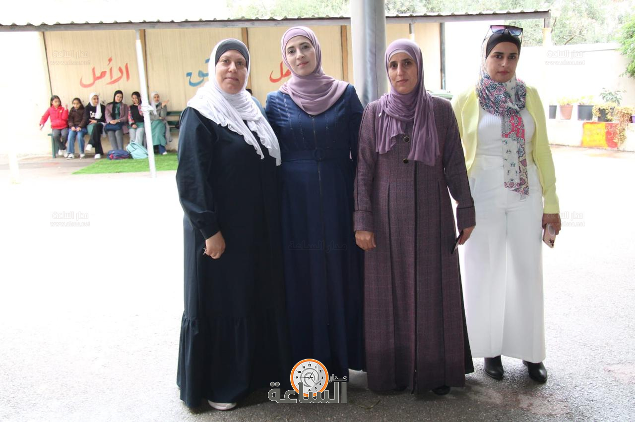 Madar Al-Saa Images 0.41891300937857556