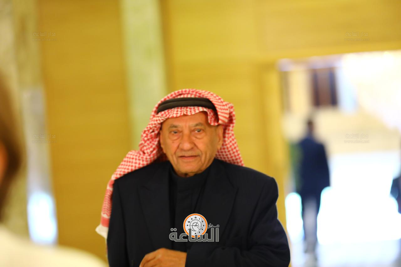 Madar Al-Saa Images 0.9391754186861136