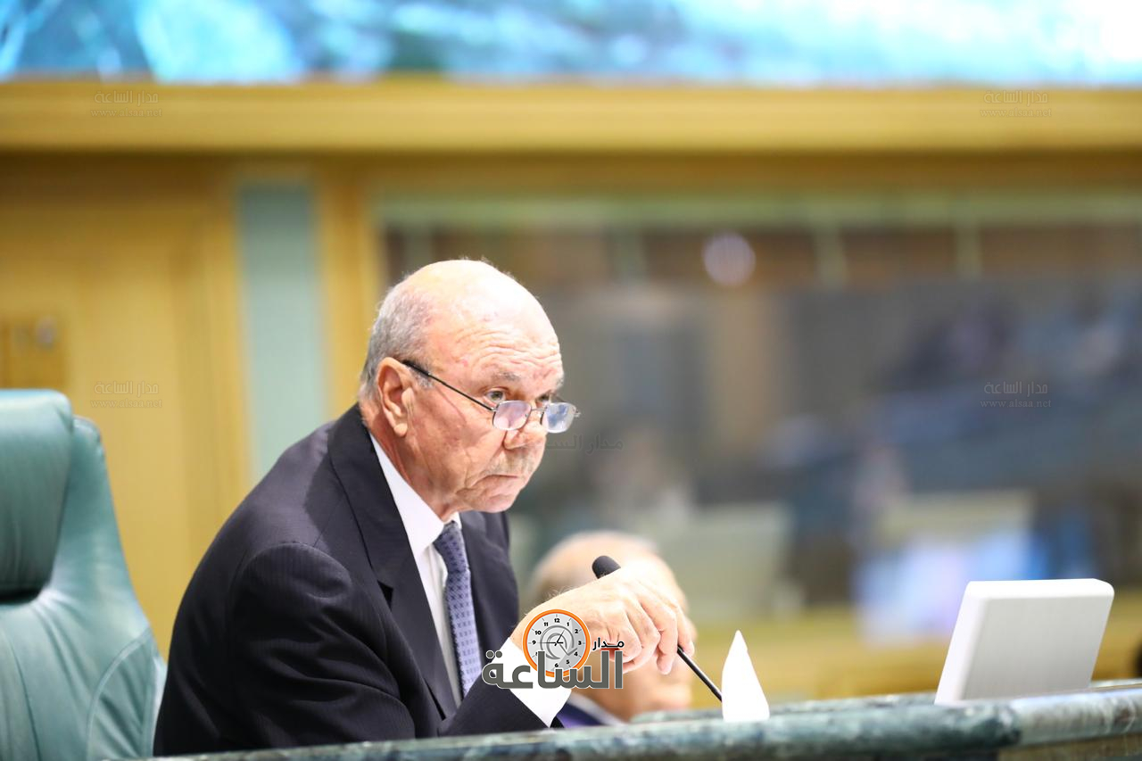 Madar Al-Saa Images 0.17592359514787914