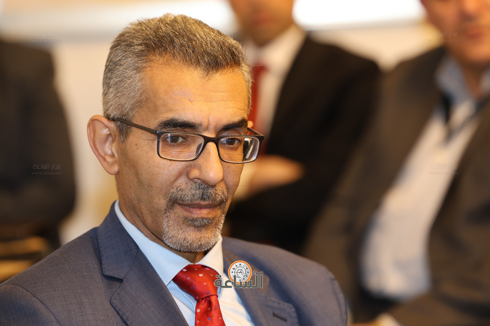 Madar Al-Saa Images 0.2734184862835797