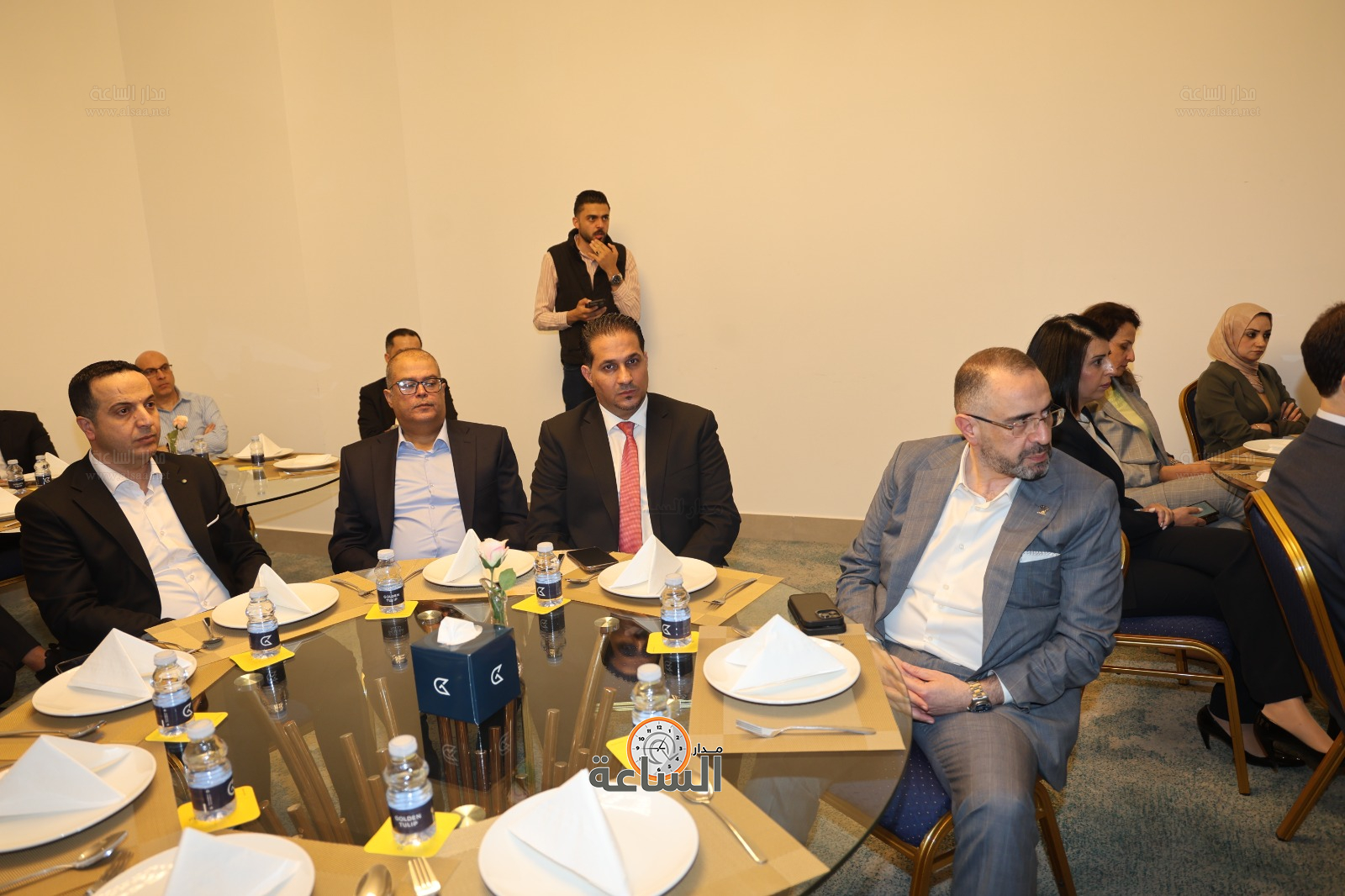 Madar Al-Saa Images 0.5687332491733246