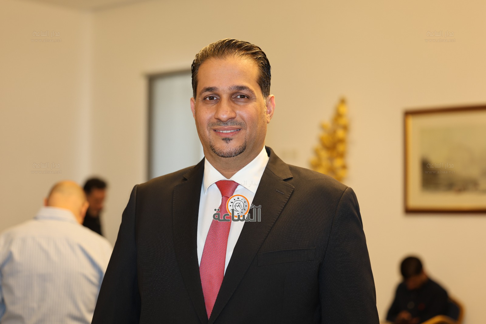 Madar Al-Saa Images 0.8407570994655121