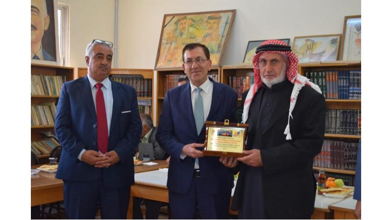 Madar Al-Saa Images 0.193112873337691