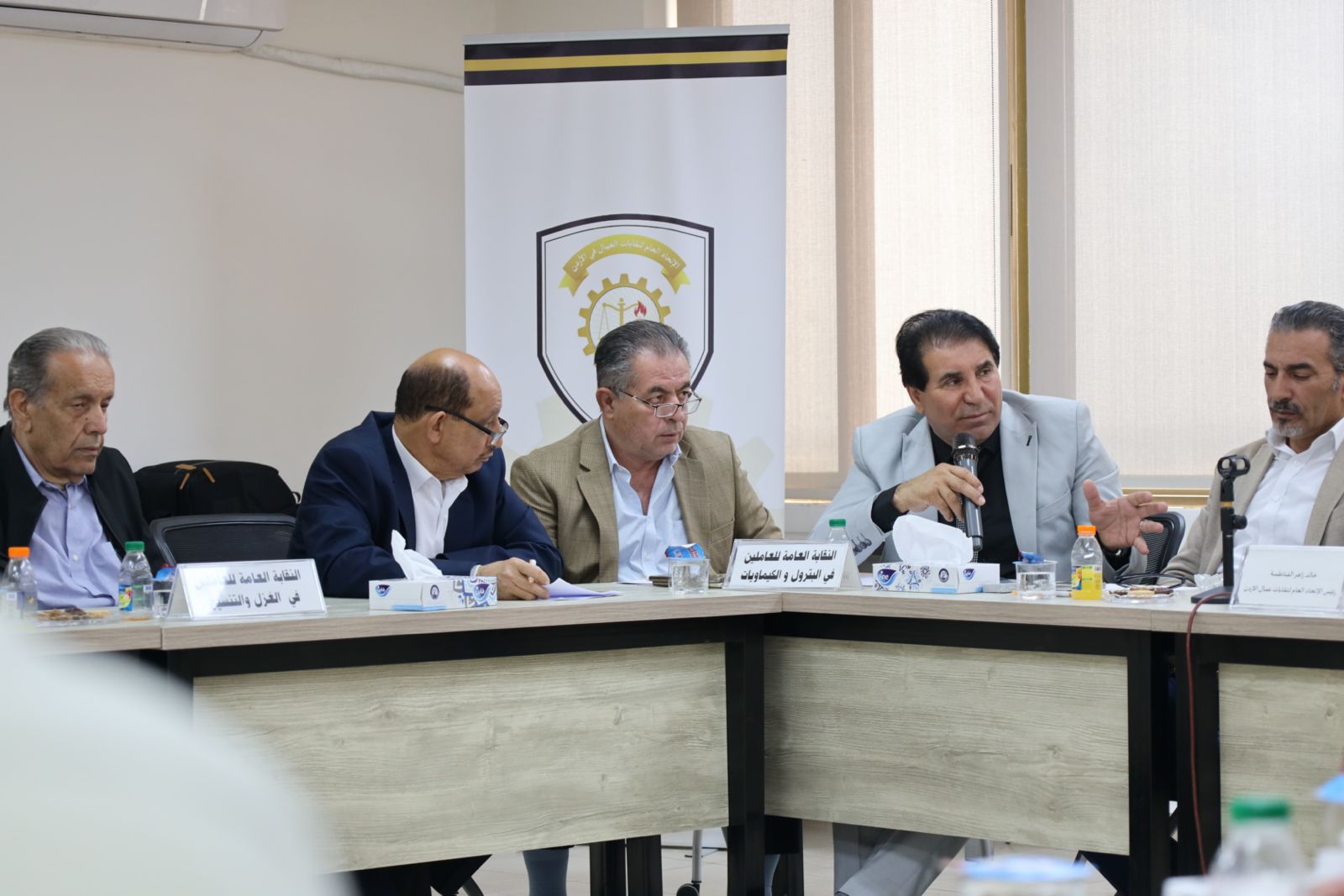 Madar Al-Saa Images 0.8396829517851413