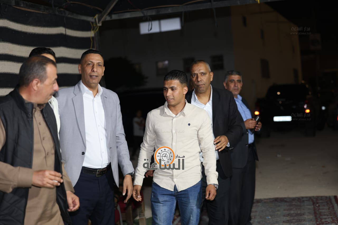 Madar Al-Saa Images 0.3700894023018425