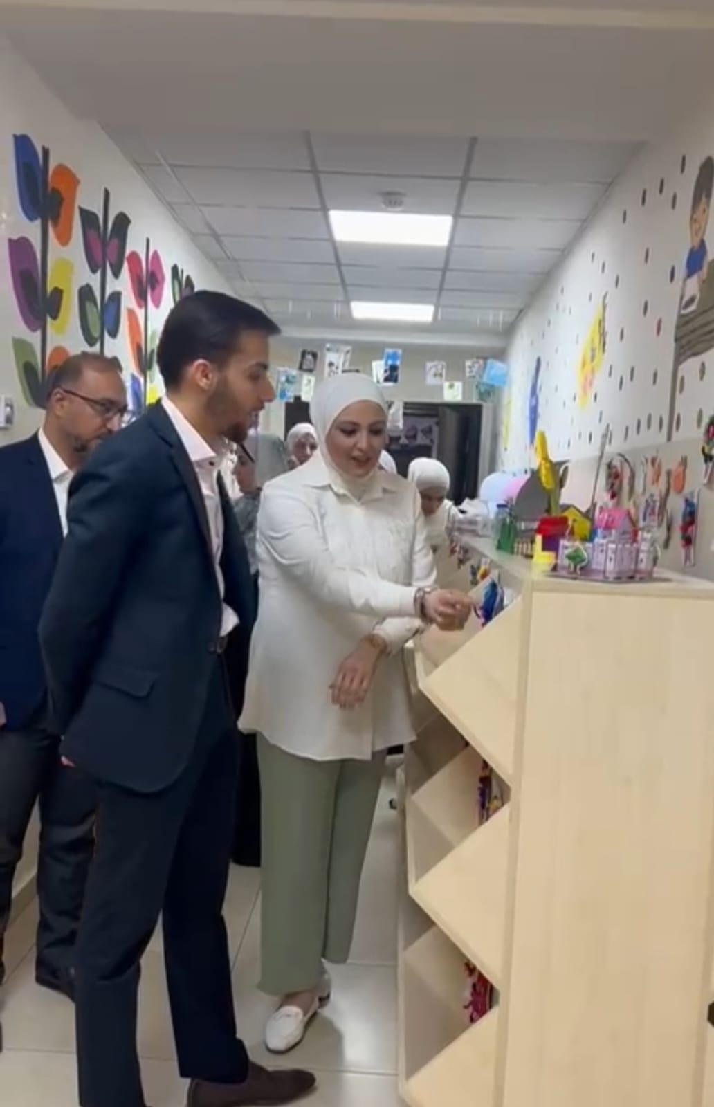 Madar Al-Saa Images 0.3927836635197288