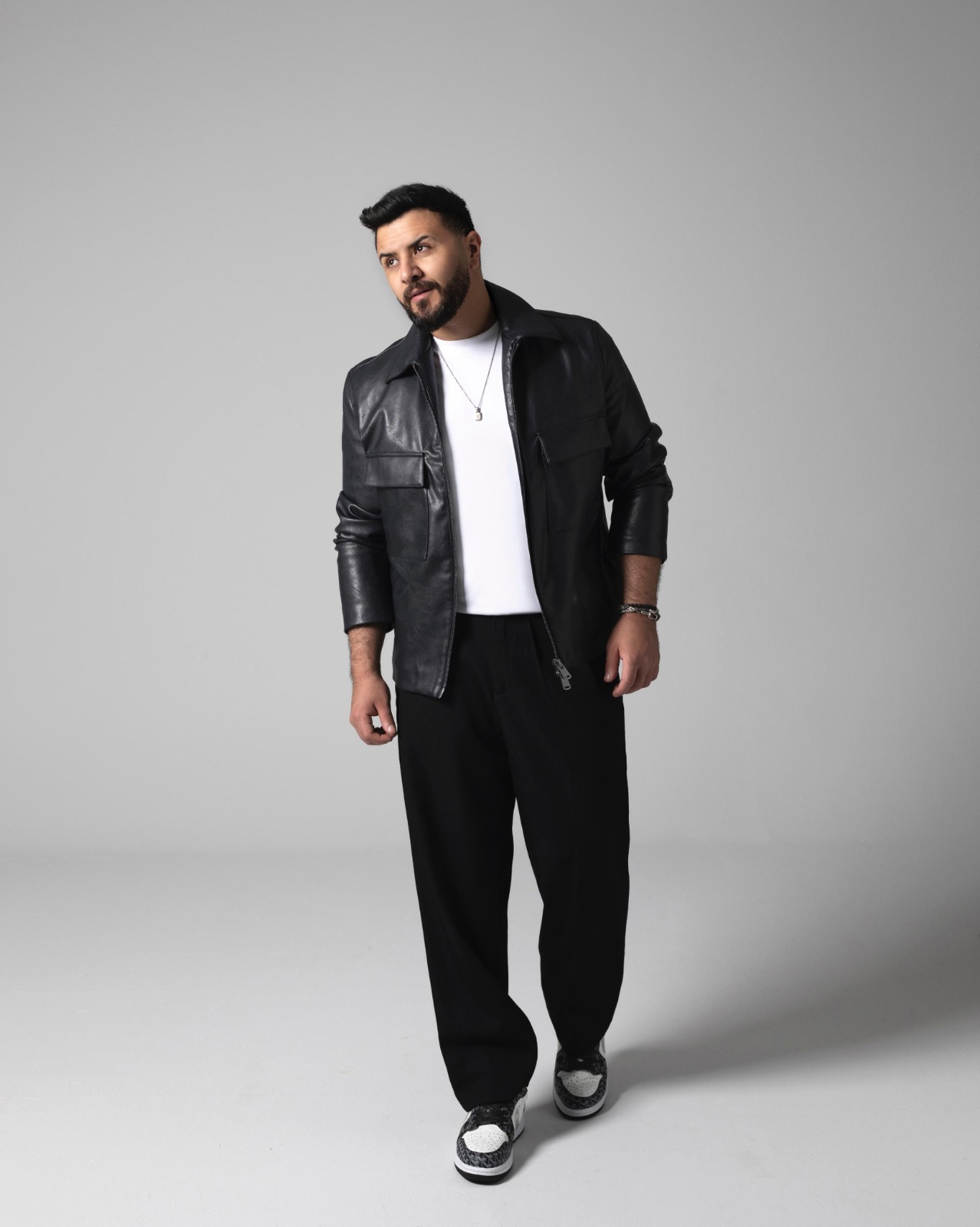 Madar Al-Saa Images 0.9858606902173669