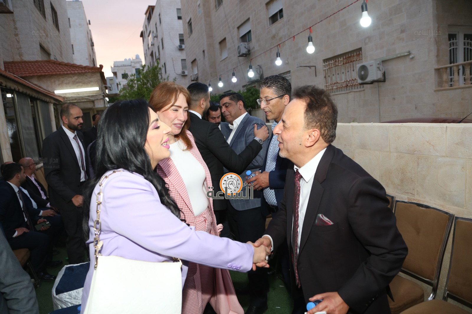 Madar Al-Saa Images 0.5187191551415617