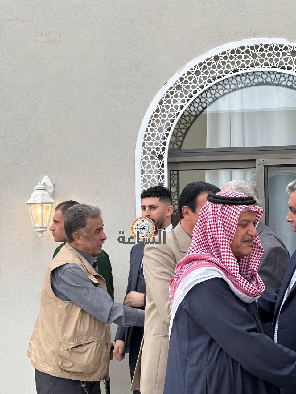 Madar Al-Saa Images 0.048763510582804814