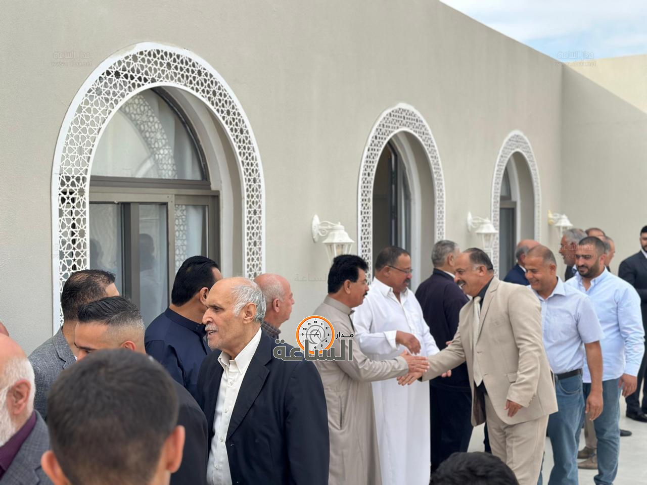 Madar Al-Saa Images 0.35467375145479607