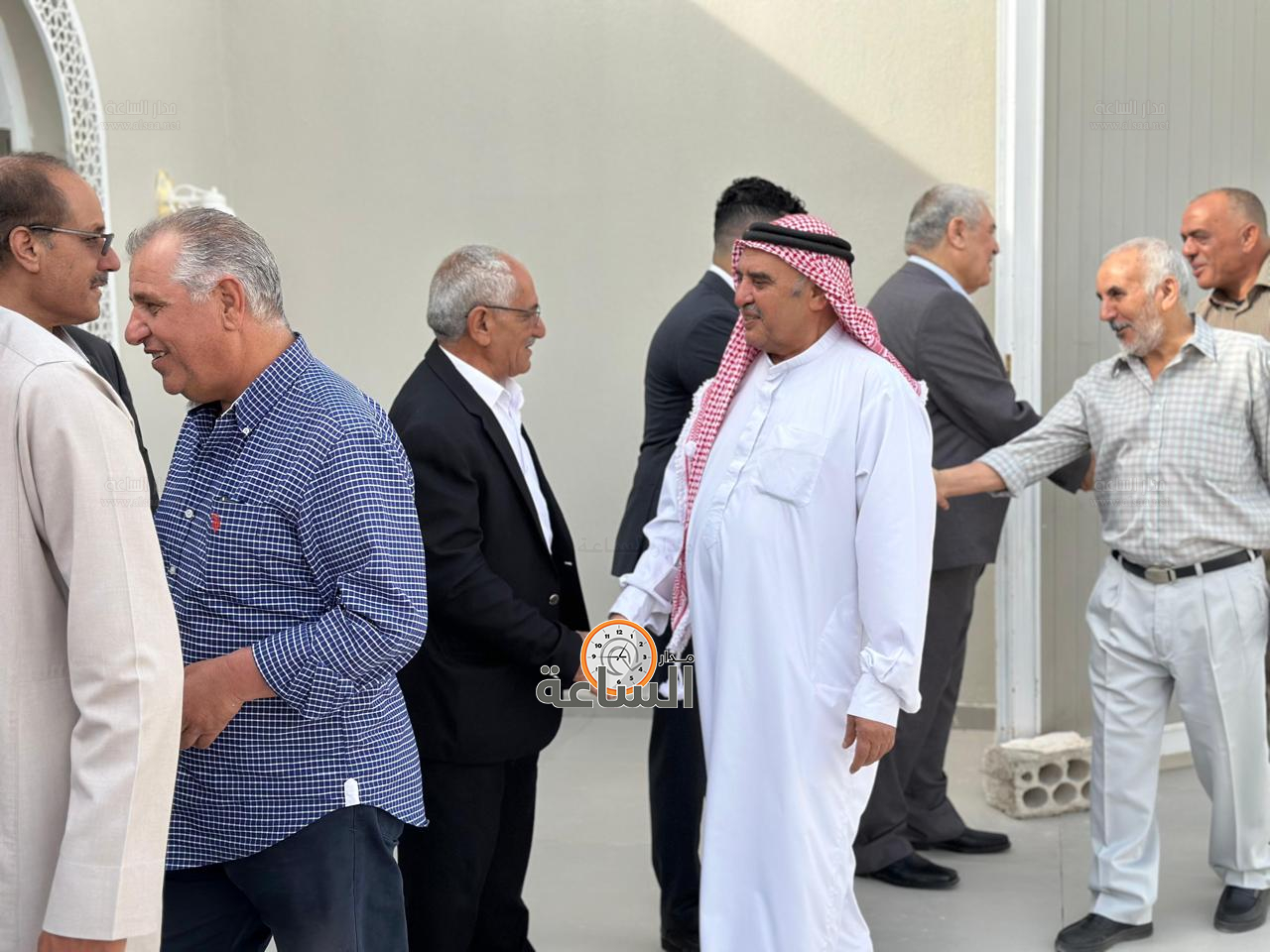 Madar Al-Saa Images 0.36609300347991125