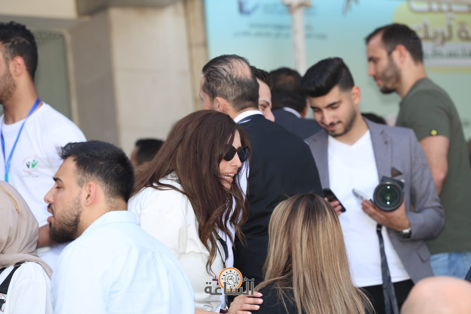 Madar Al-Saa Images 0.25756413346294815