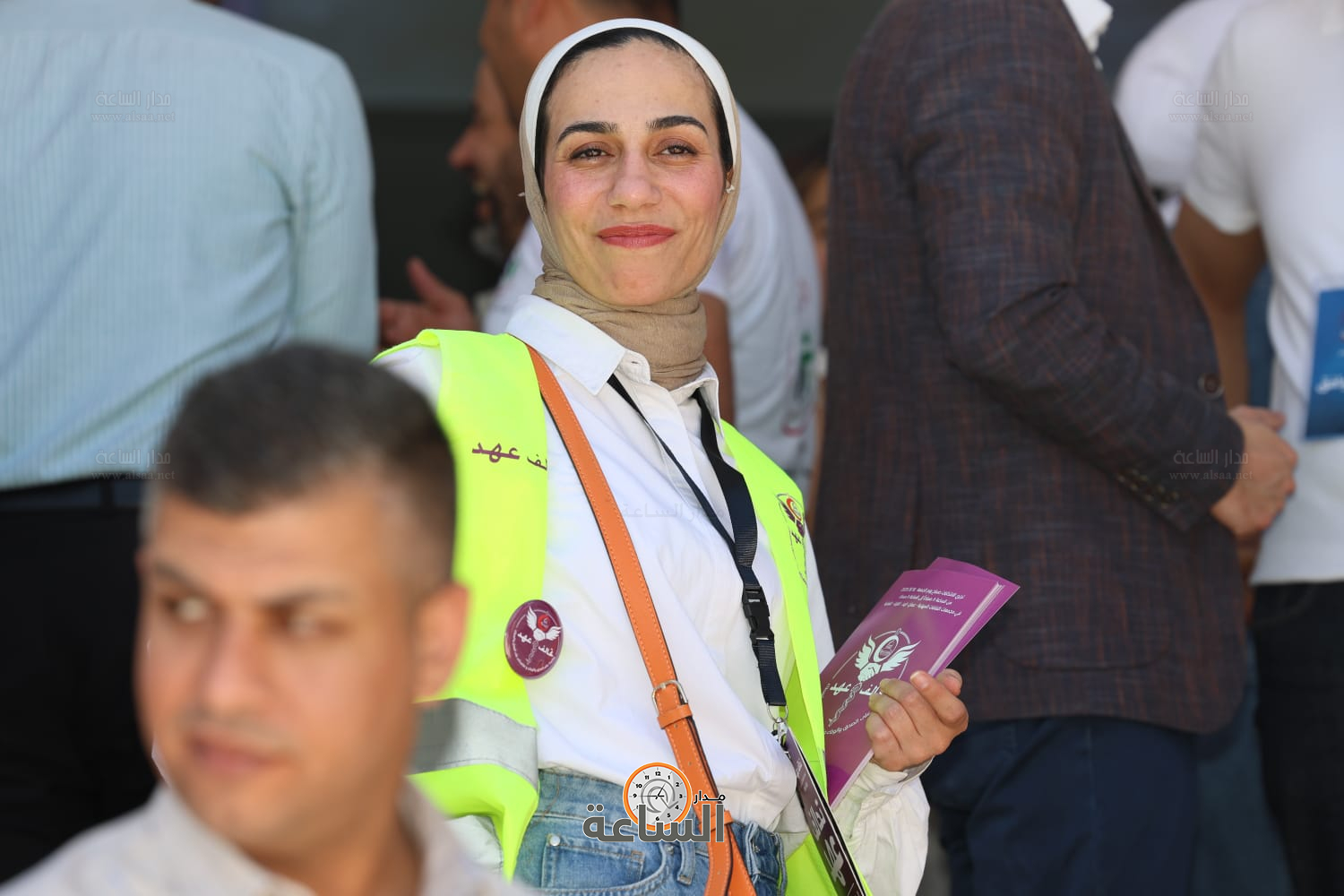 Madar Al-Saa Images 0.4899092511479134