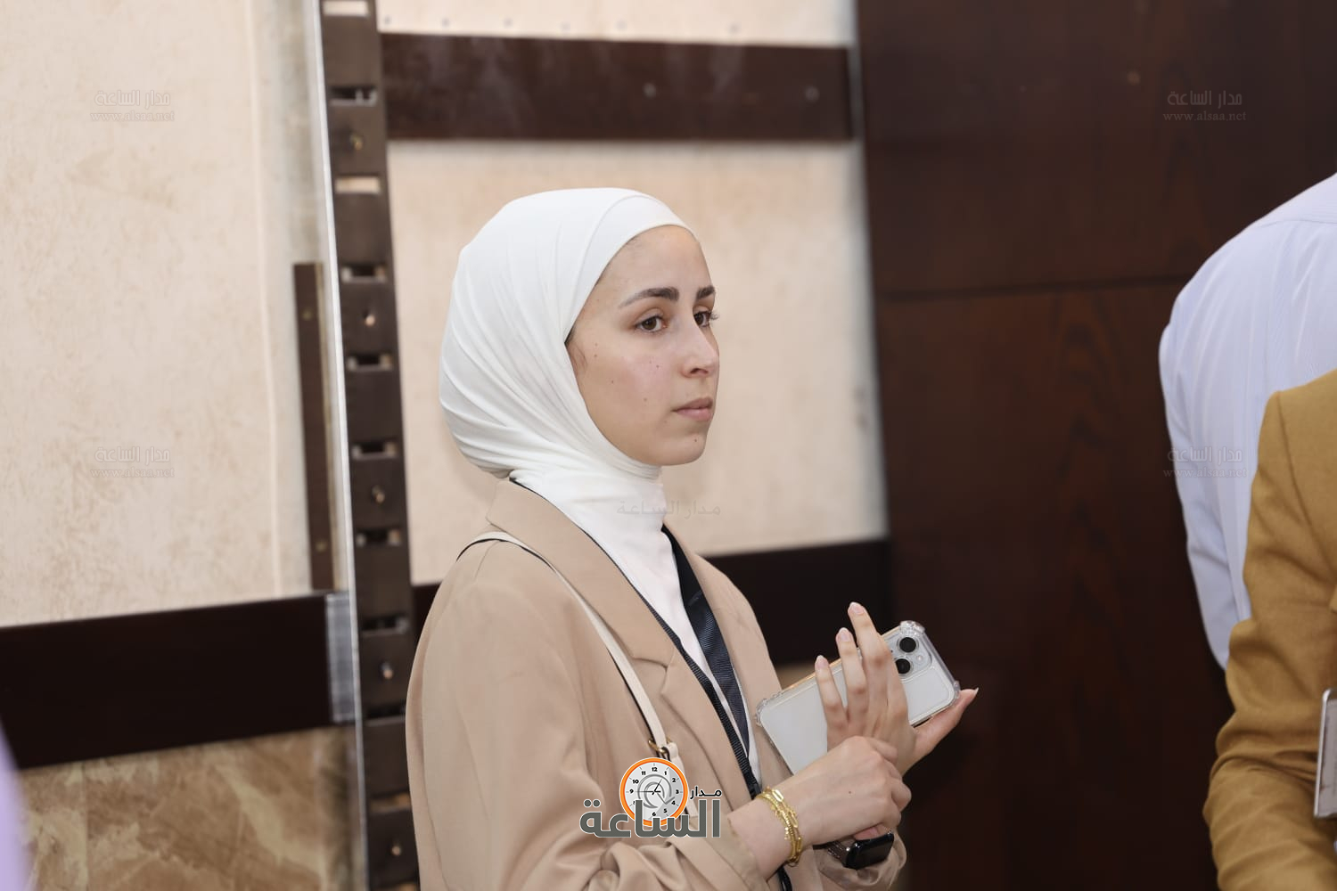 Madar Al-Saa Images 0.9840623040982138