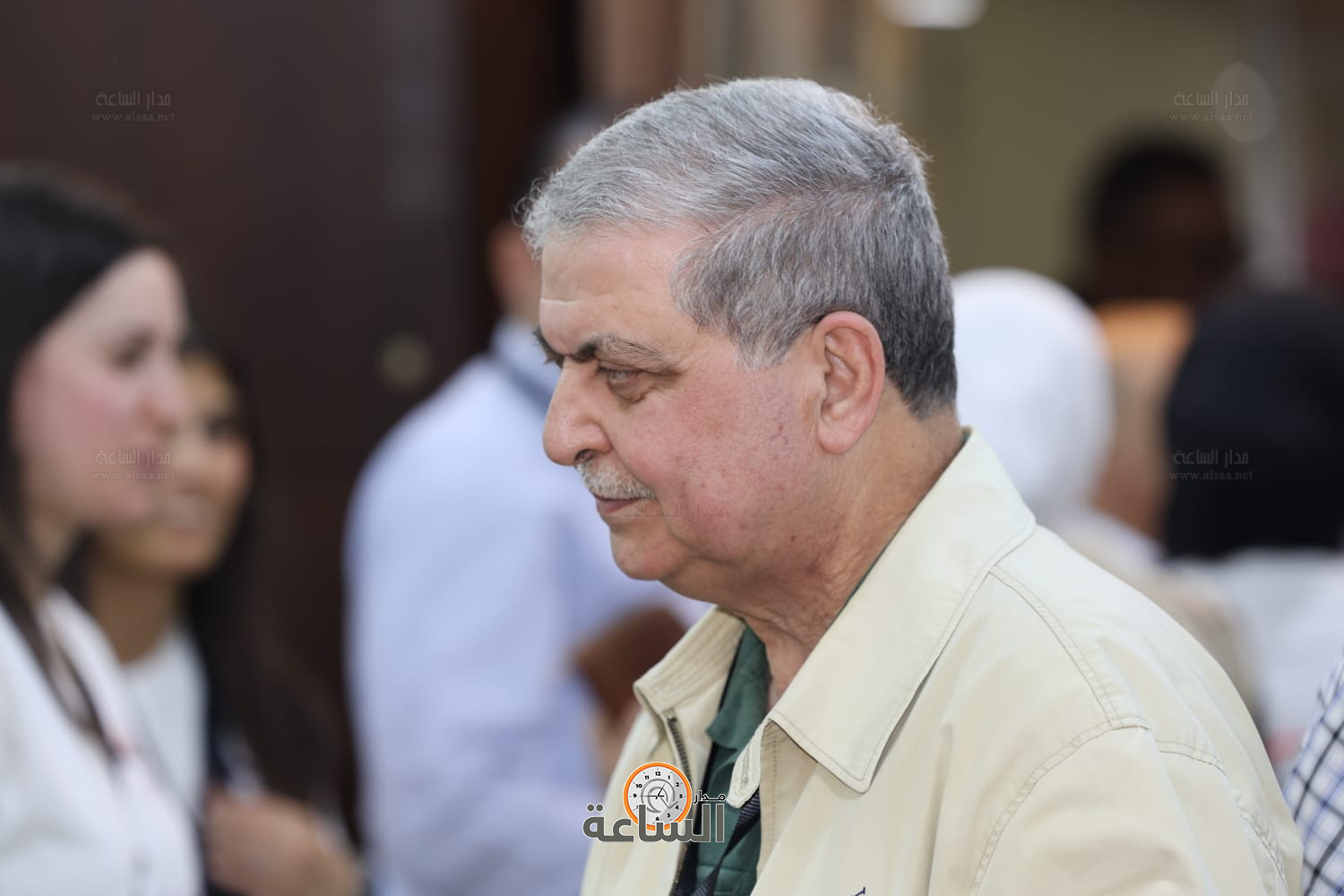 Madar Al-Saa Images 0.40255351940766815