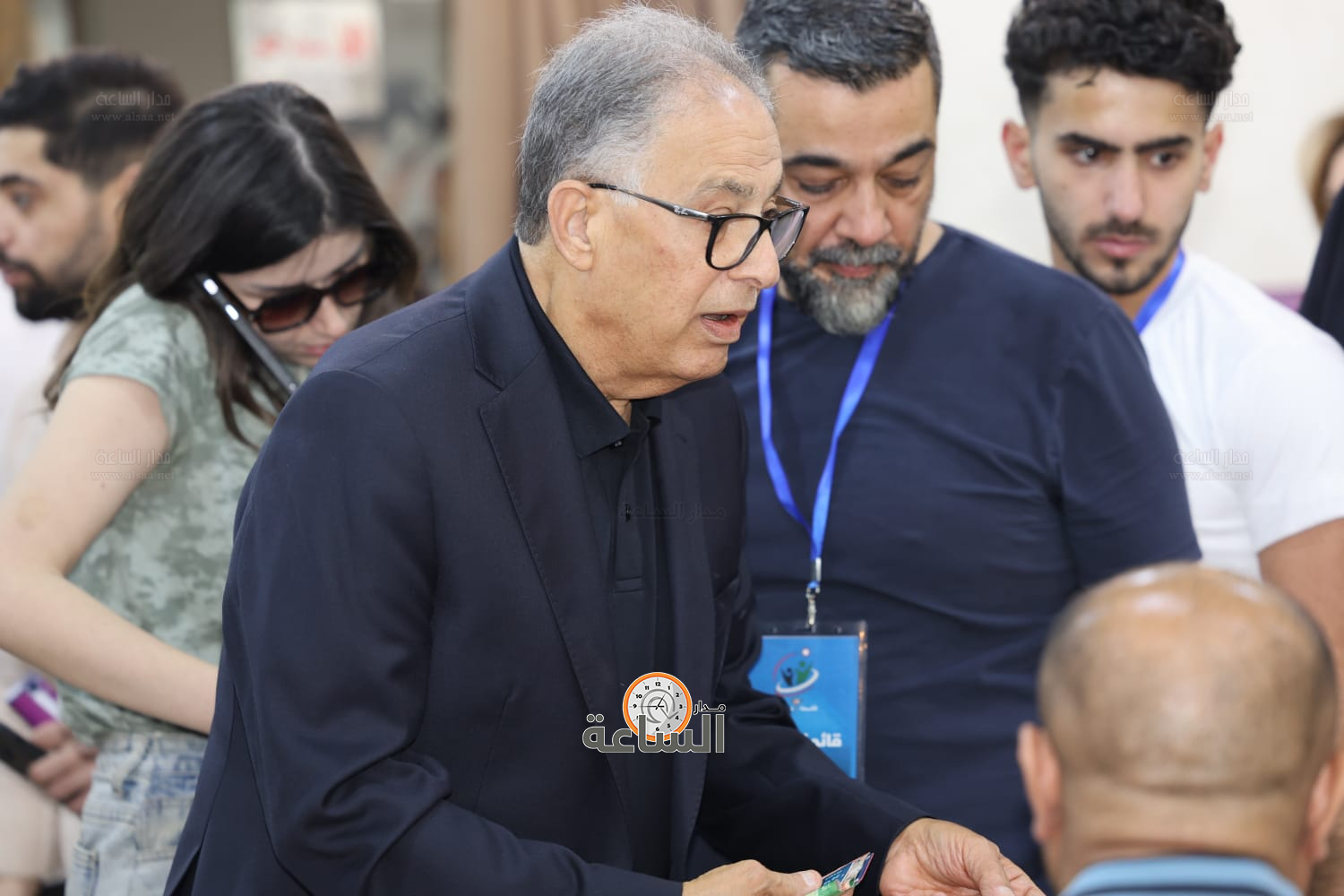 Madar Al-Saa Images 0.6398295127678866