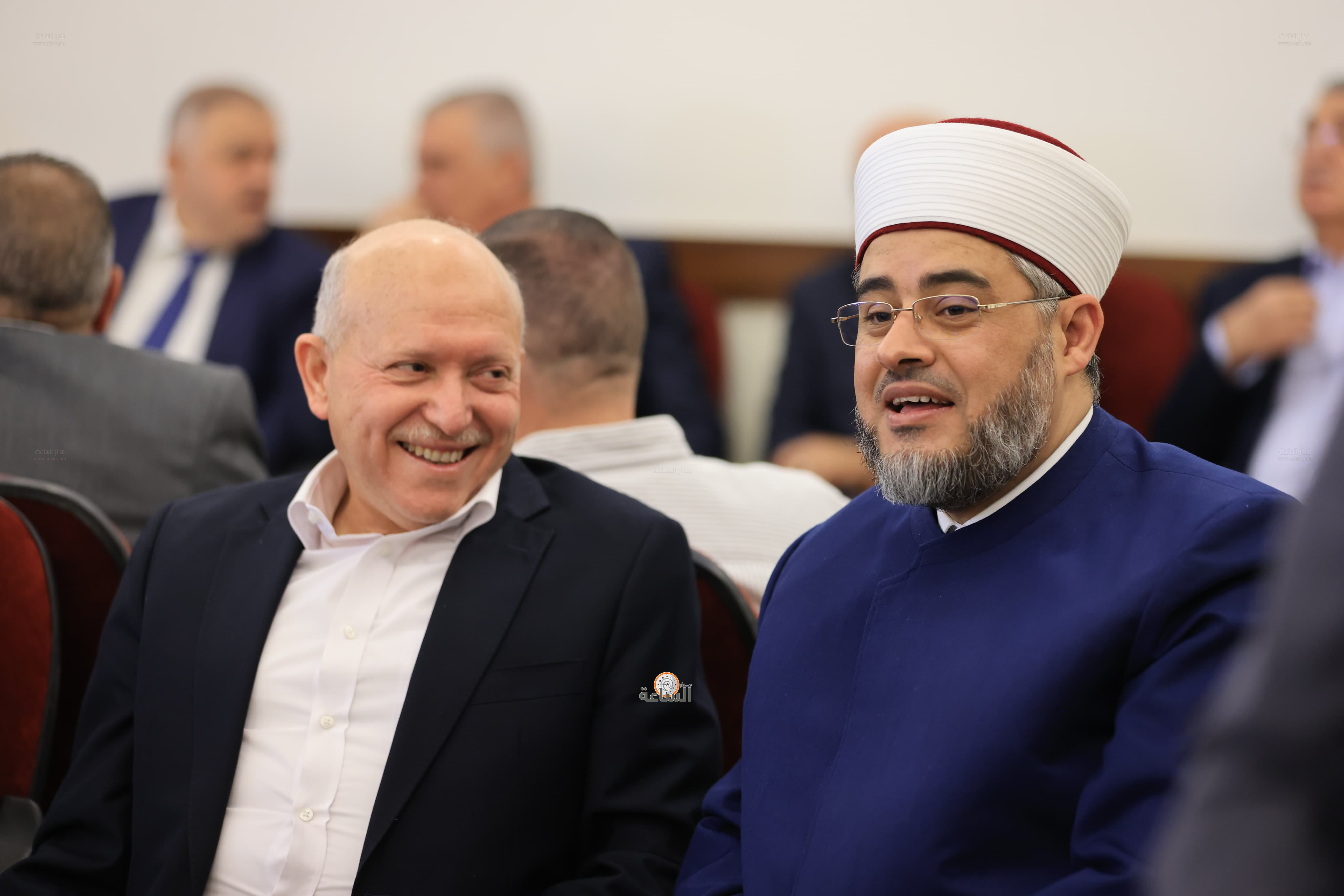 Madar Al-Saa Images 0.9006744707285023