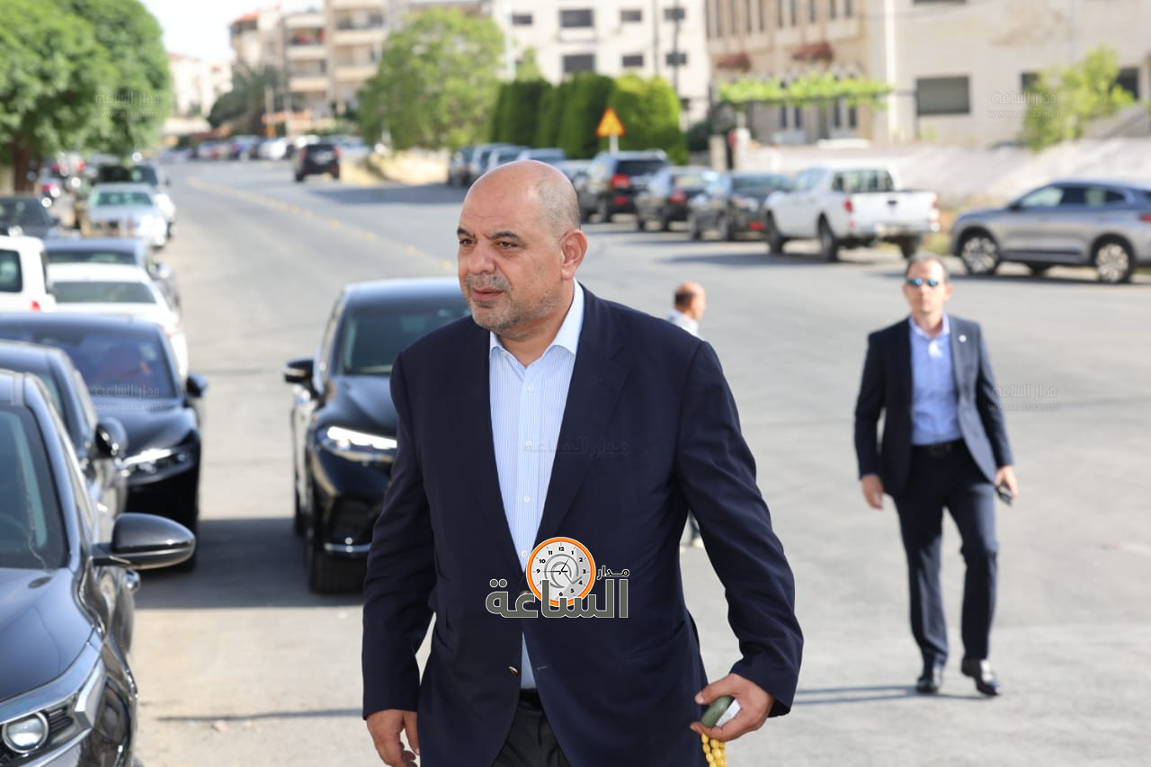 Madar Al-Saa Images 0.8460559413040046