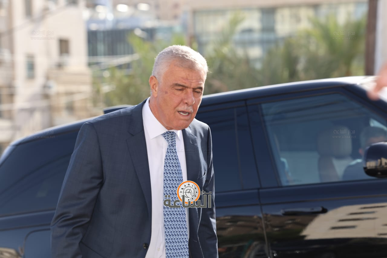 Madar Al-Saa Images 0.68538988251379