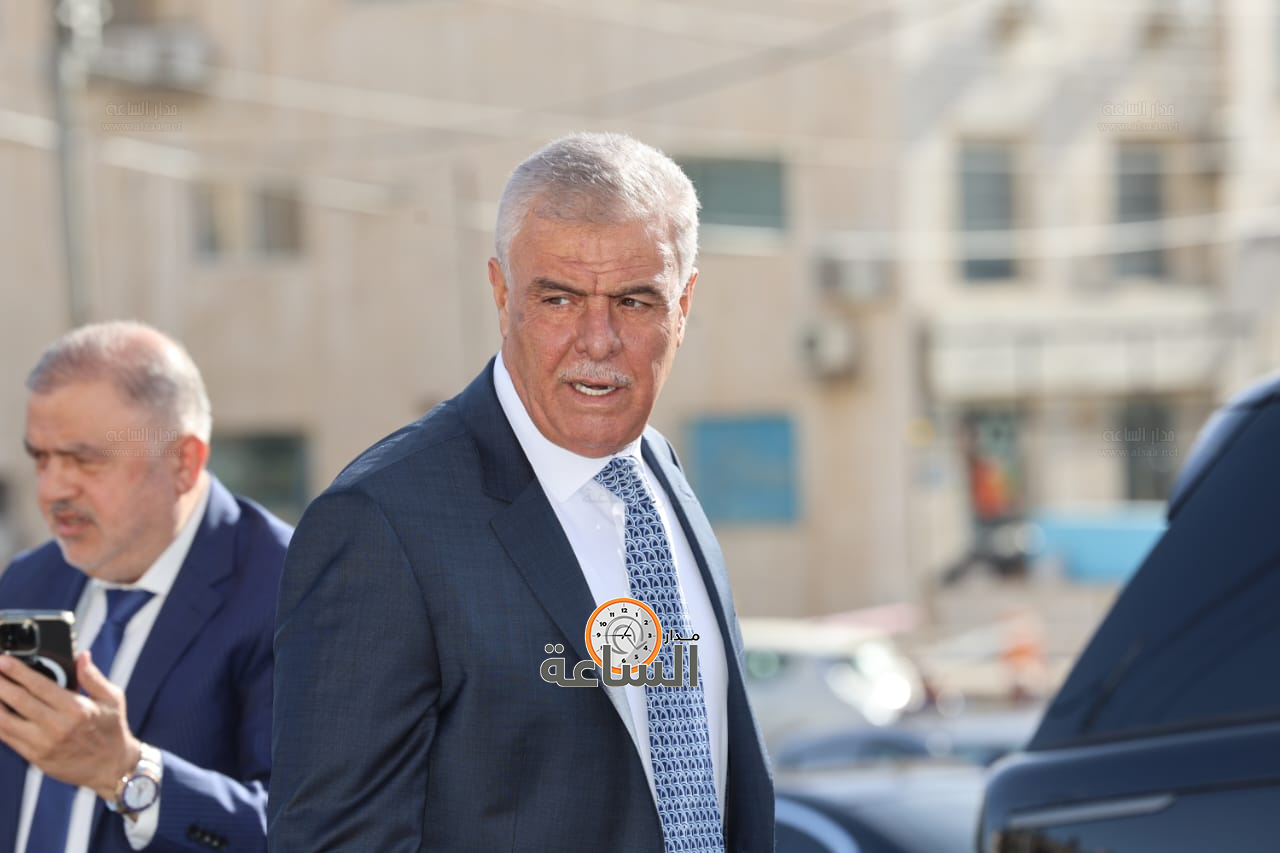 Madar Al-Saa Images 0.1523644116310311