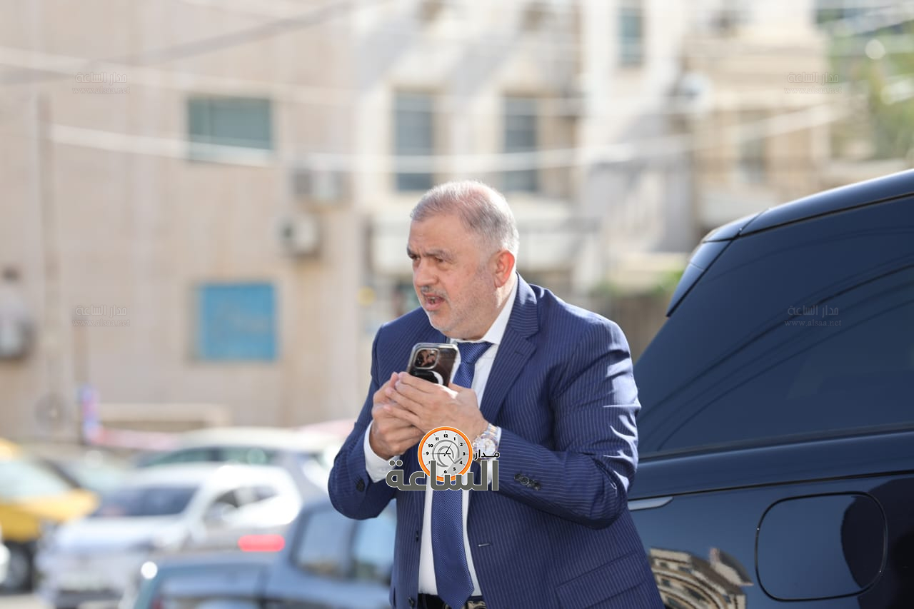 Madar Al-Saa Images 0.12659272093459983