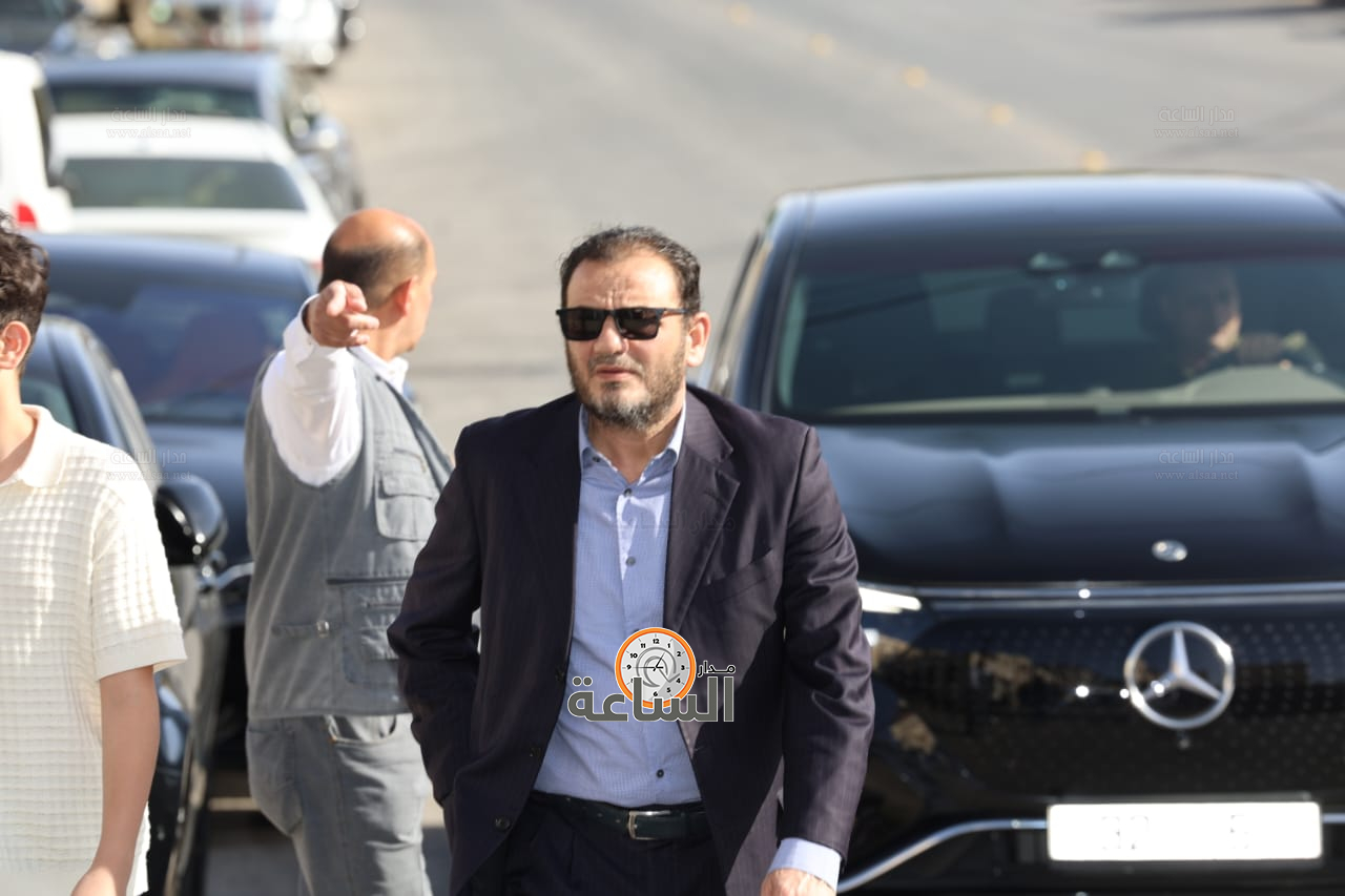 Madar Al-Saa Images 0.6401970180664658