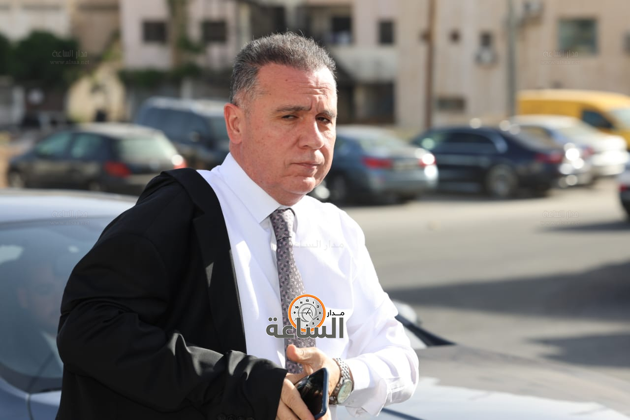 Madar Al-Saa Images 0.5313575904567545