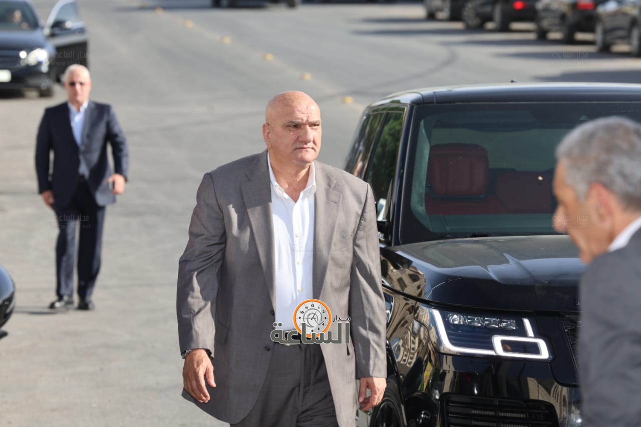 Madar Al-Saa Images 0.025653438328458567