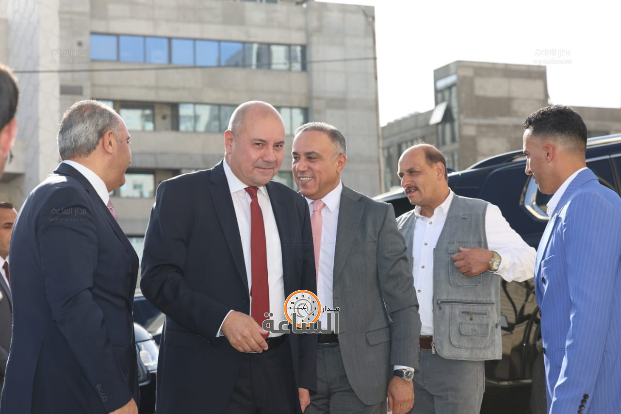 Madar Al-Saa Images 0.8142180249960215