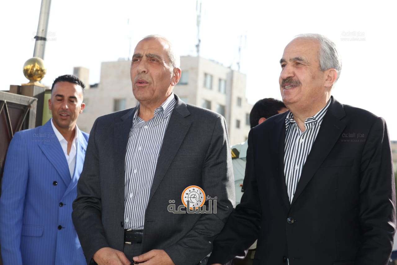 Madar Al-Saa Images 0.8484082141857874