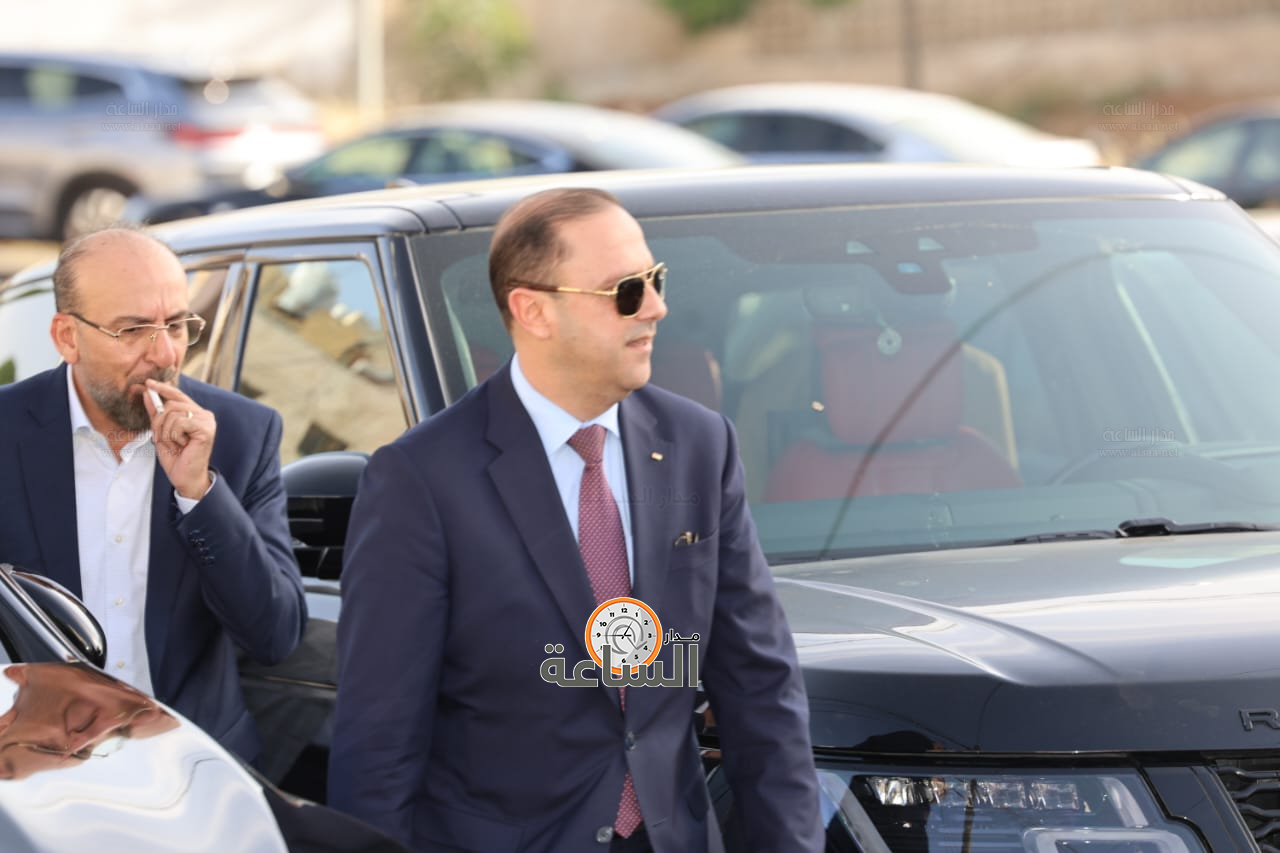 Madar Al-Saa Images 0.8691919886502799