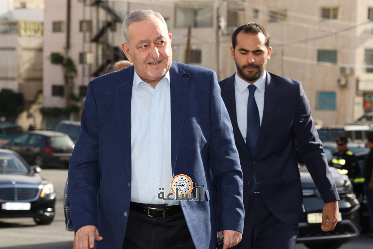 Madar Al-Saa Images 0.49299595617390524