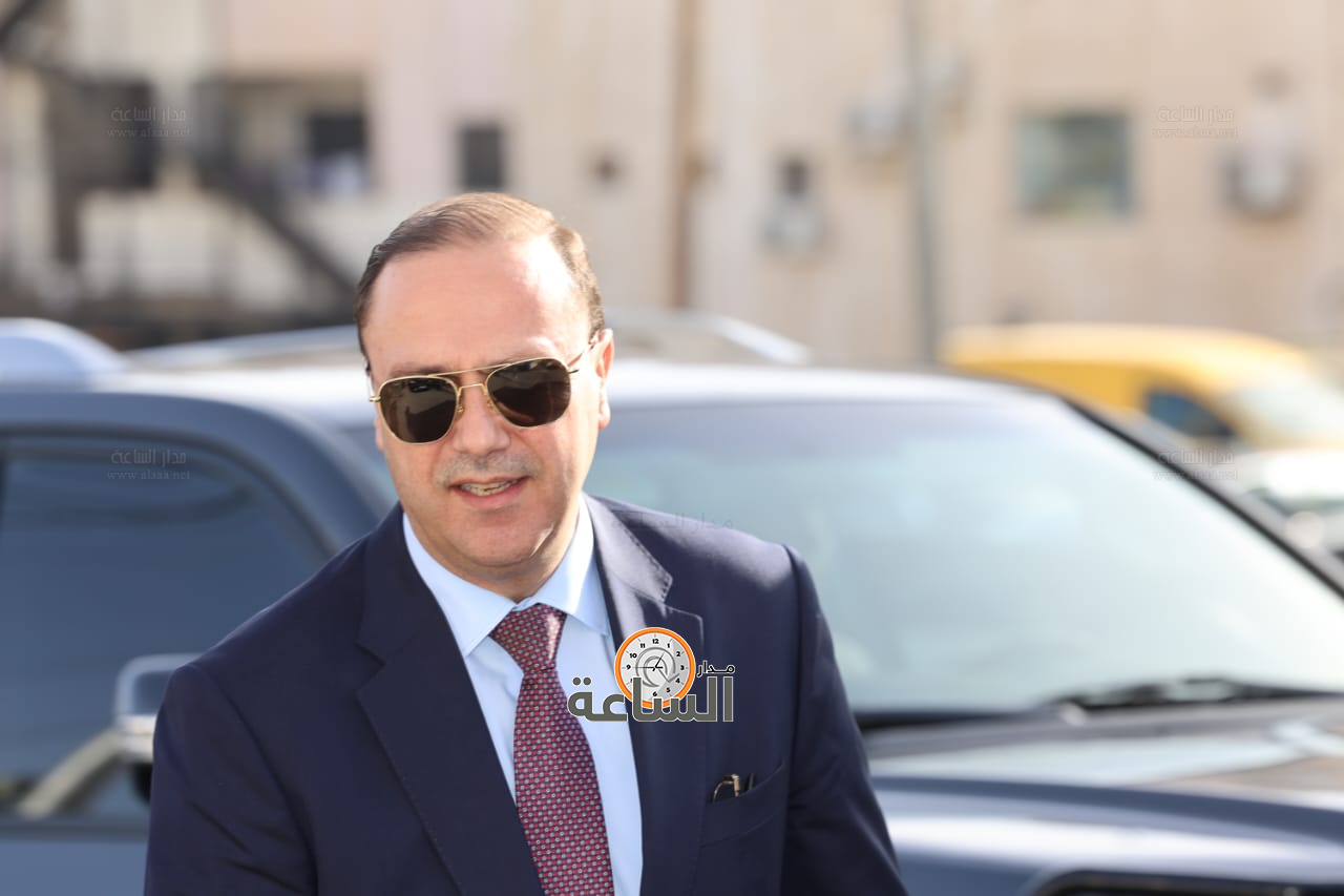 Madar Al-Saa Images 0.6787982952612768