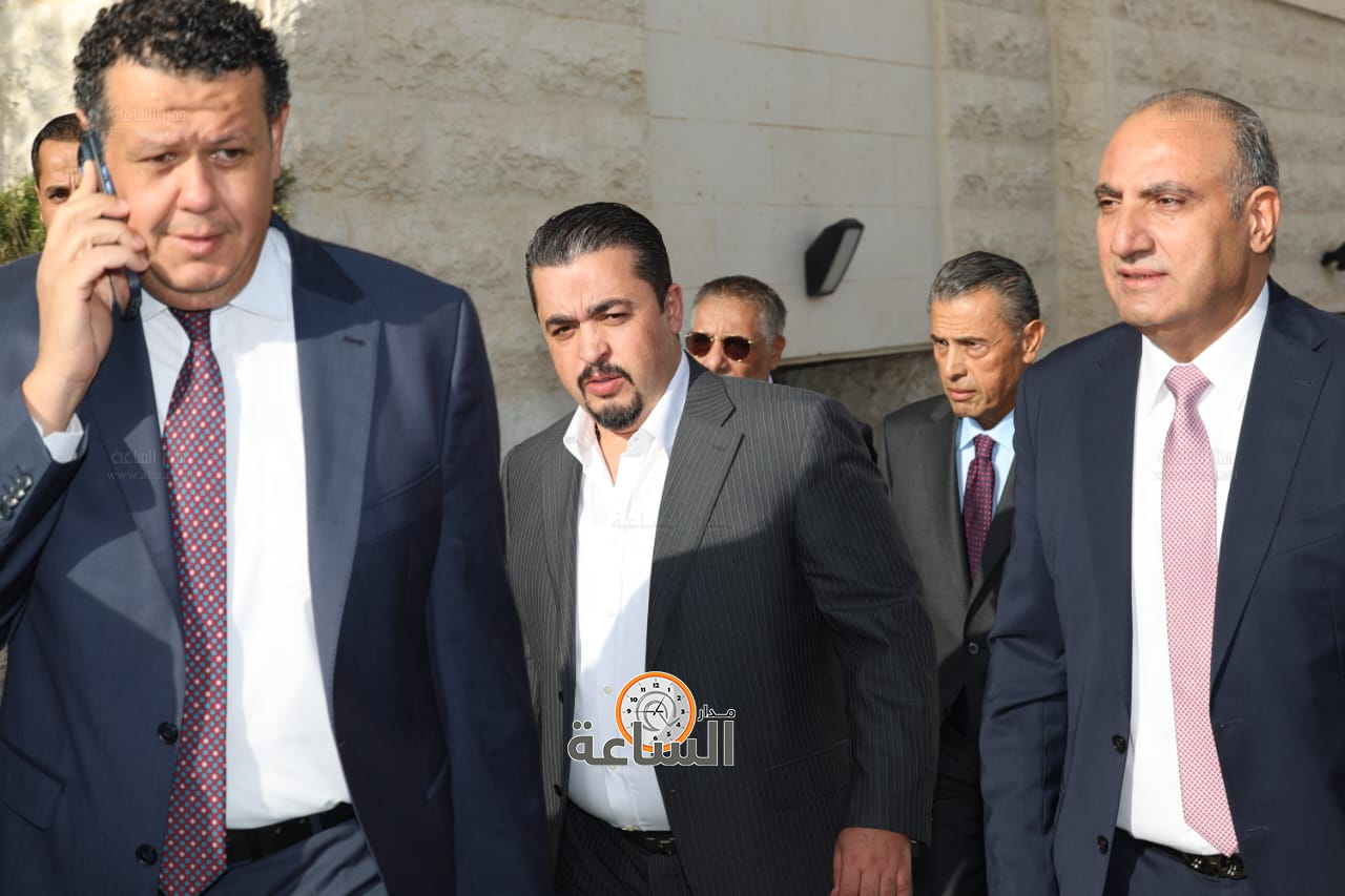 Madar Al-Saa Images 0.5297636800458858